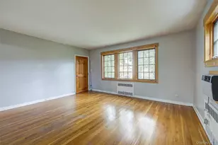 26-20 210th Pl, Bayside, NY 11360 - Photo 4