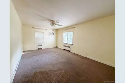 68 Woodbine Road, East Hills, NY 11577 - Photo 10