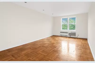 3901 Independence Avenue #6H, Bronx, NY 10463 - Photo 8