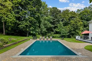 218 McLain St, Bedford Corners, NY 10549 - Photo 26