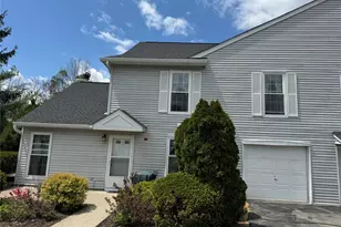 24 Olde Wagon Rd, Warwick, NY 10990 - Photo 2