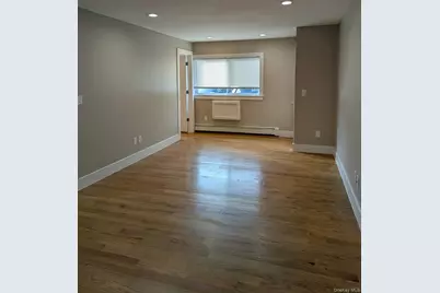 1735 North Gardiner Drive North Gardiner Drive #25B, Bay Shore, NY 11706 - Photo 8