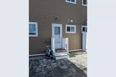 1735 North Gardiner Drive North Gardiner Drive #25B, Bay Shore, NY 11706 - Photo 14