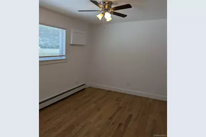 1735 North Gardiner Drive North Gardiner Drive #25B, Bay Shore, NY 11706 - Photo 10
