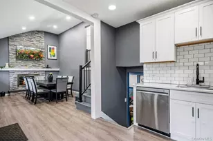 18 Huron St, Port Jefferson, NY 11776 - Photo 6