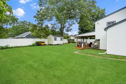 18 Huron Street, Port Jefferson, NY 11776 - Photo 16