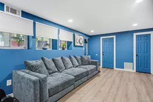 18 Huron St, Port Jefferson, NY 11776 - Photo 12