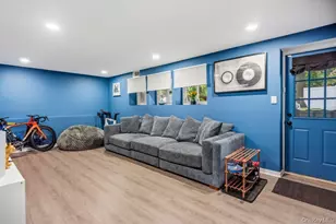 18 Huron St, Port Jefferson, NY 11776 - Photo 14