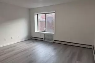 40-24 76th St, Elmhurst, NY 11373 - Photo 4
