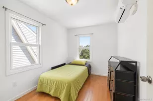 112-38 200th St, Saint Albans, NY 11412 - Photo 12