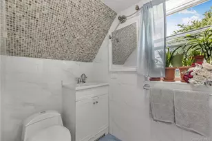 1734 Van Buren St, Bronx, NY 10460 - Photo 18