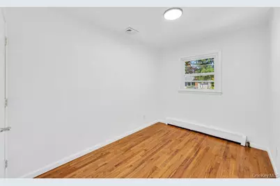 40 Fenwick Street, Greenlawn, NY 11740 - Photo 14
