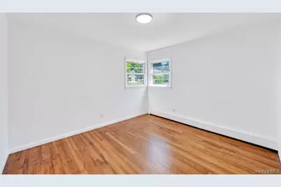 40 Fenwick Street, Greenlawn, NY 11740 - Photo 12