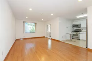 1 Ipswich Ave, Great Neck, NY 11021 - Photo 6