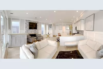 59 Orchard Beach Boulevard #B, Port Washington, NY 11050 - Photo 4
