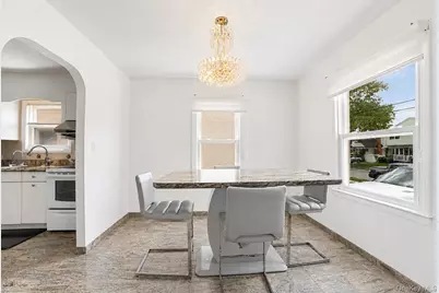 1042 N 7th Street, New Hyde Park, NY 11040 - Photo 2
