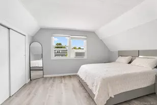 1042 N 7th St, New Hyde Park, NY 11040 - Photo 10