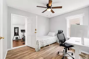 1042 N 7th St, New Hyde Park, NY 11040 - Photo 6