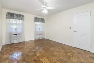 32 Pearsall, Glen Cove, NY 11542 - Photo 12