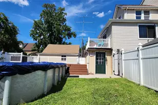 1637 Stadium Ave, Bronx, NY 10465 - Photo 46