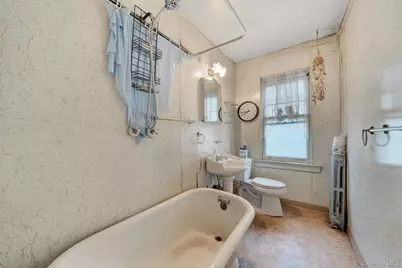 61-43 Wetherole Street, Rego Park, NY 11374 - Photo 12