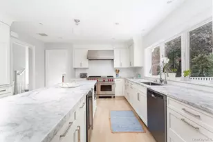 18 Shady Brook Ln, Old Greenwich, CT 06870 - Photo 12