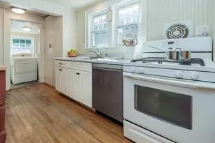 57 Irma Ave, Port Washington, NY 11050 - Photo 14