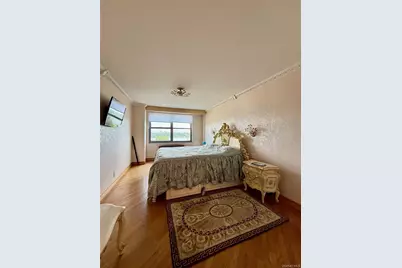 61-20 Grand Central Parkway #C 905, Forest Hills, NY 11375 - Photo 16
