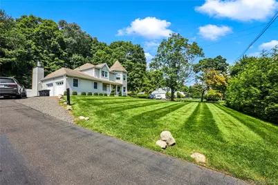 169 S Pascack Road, Nanuet, NY 10954 - Photo 4