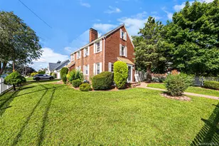 695 Front St, Hempstead, NY 11550 - Photo 2
