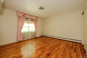 44 E Half Hollow Rd, Dix Hills, NY 11746 - Photo 26