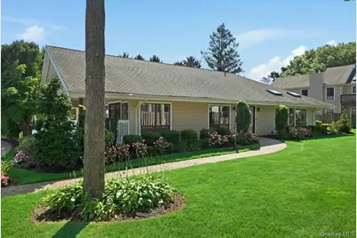 49 Villas Circle, Melville, NY 11747 - Photo 48