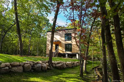 5 Oakwood Drive, Wading River, NY 11792 - Photo 1