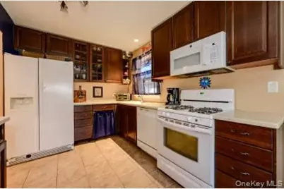 257 Neptune Boulevard, Long Beach, NY 11561 - Photo 12