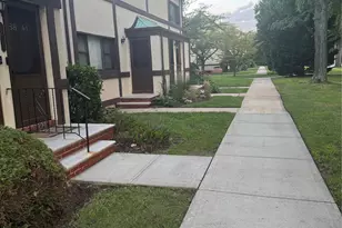 288 Cherry Valley Ave, Garden City, NY 11530 - Photo 2