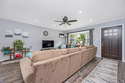 108 Woods Avenue, Malverne, NY 11565 - Photo 8