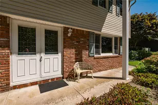 8 Salisbury Dr N, East Northport, NY 11731 - Photo 6