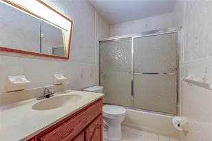 8 Salisbury Dr N, East Northport, NY 11731 - Photo 22