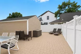 2426 Freeport St, Wantagh, NY 11793 - Photo 12