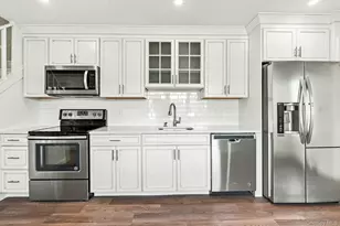 26 Birch Ln, Levittown, NY 11756 - Photo 8