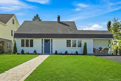 26 Birch Lane, Levittown, NY 11756 - Photo 2