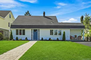 26 Birch Ln, Levittown, NY 11756 - Photo 2