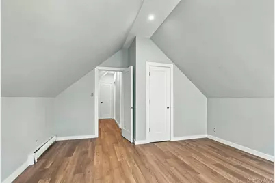 26 Birch Lane, Levittown, NY 11756 - Photo 16