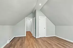 26 Birch Ln, Levittown, NY 11756 - Photo 16