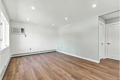 26 Birch Lane, Levittown, NY 11756 - Photo 4