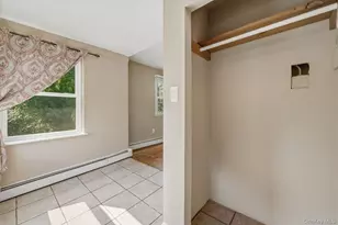 39 Buckberg Mountain Rd, Tomkins Cove, NY 10986 - Photo 12