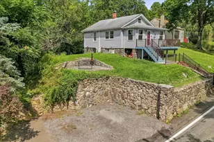 39 Buckberg Mountain Rd, Tomkins Cove, NY 10986 - Photo 2