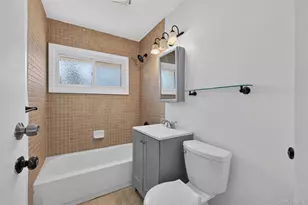 17 Berry Ln, Hicksville, NY 11801 - Photo 16