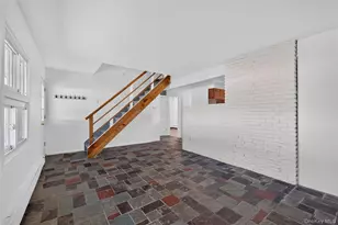 17 Berry Ln, Hicksville, NY 11801 - Photo 14