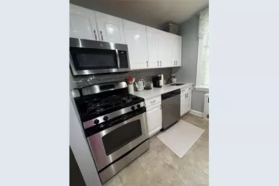 8 Welwyn Road #2G, Great Neck, NY 11020 - Photo 14
